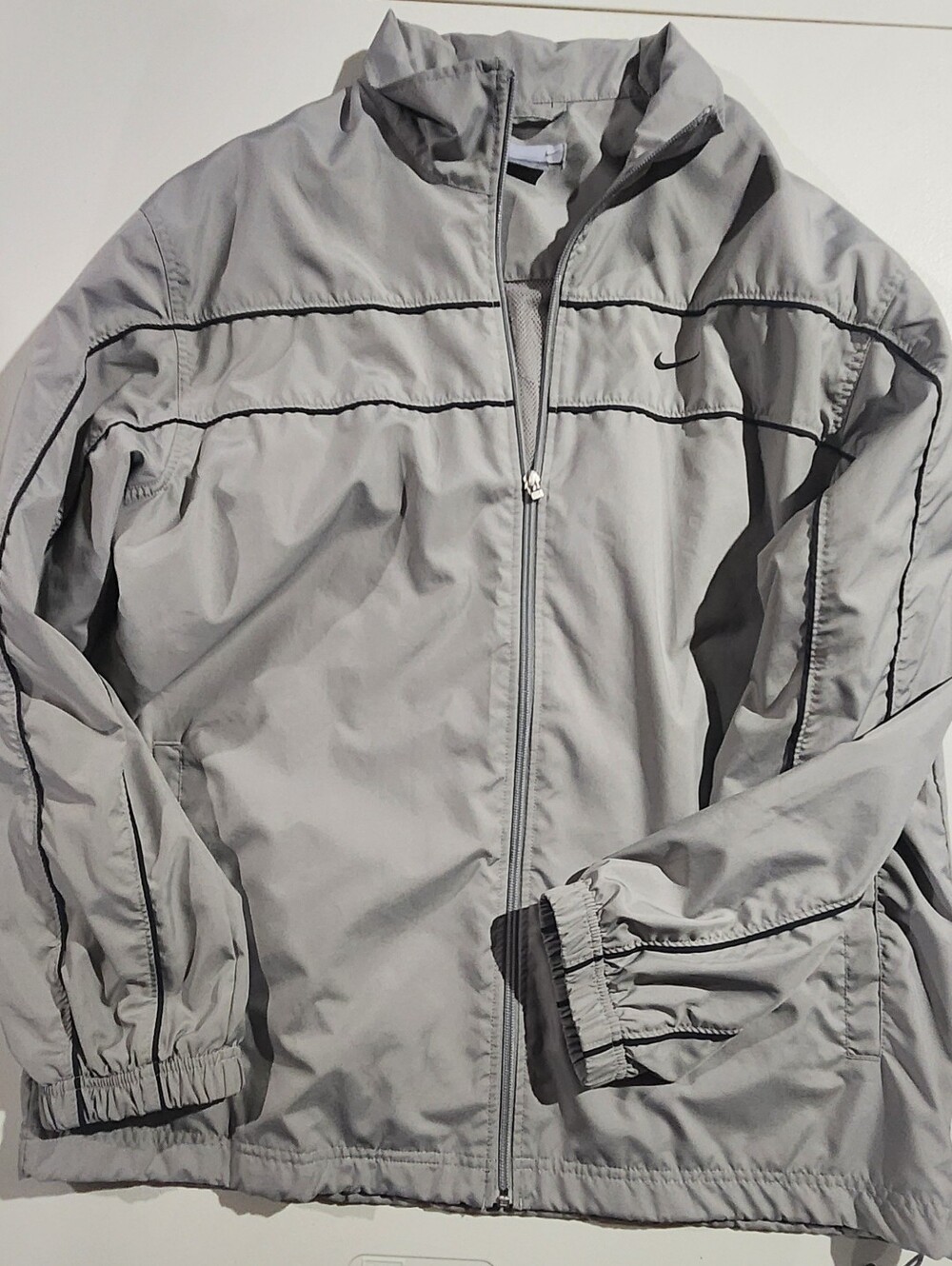 Nike Men's Light Gray Full-Zip Vintage Windbreaker Jacket Size L